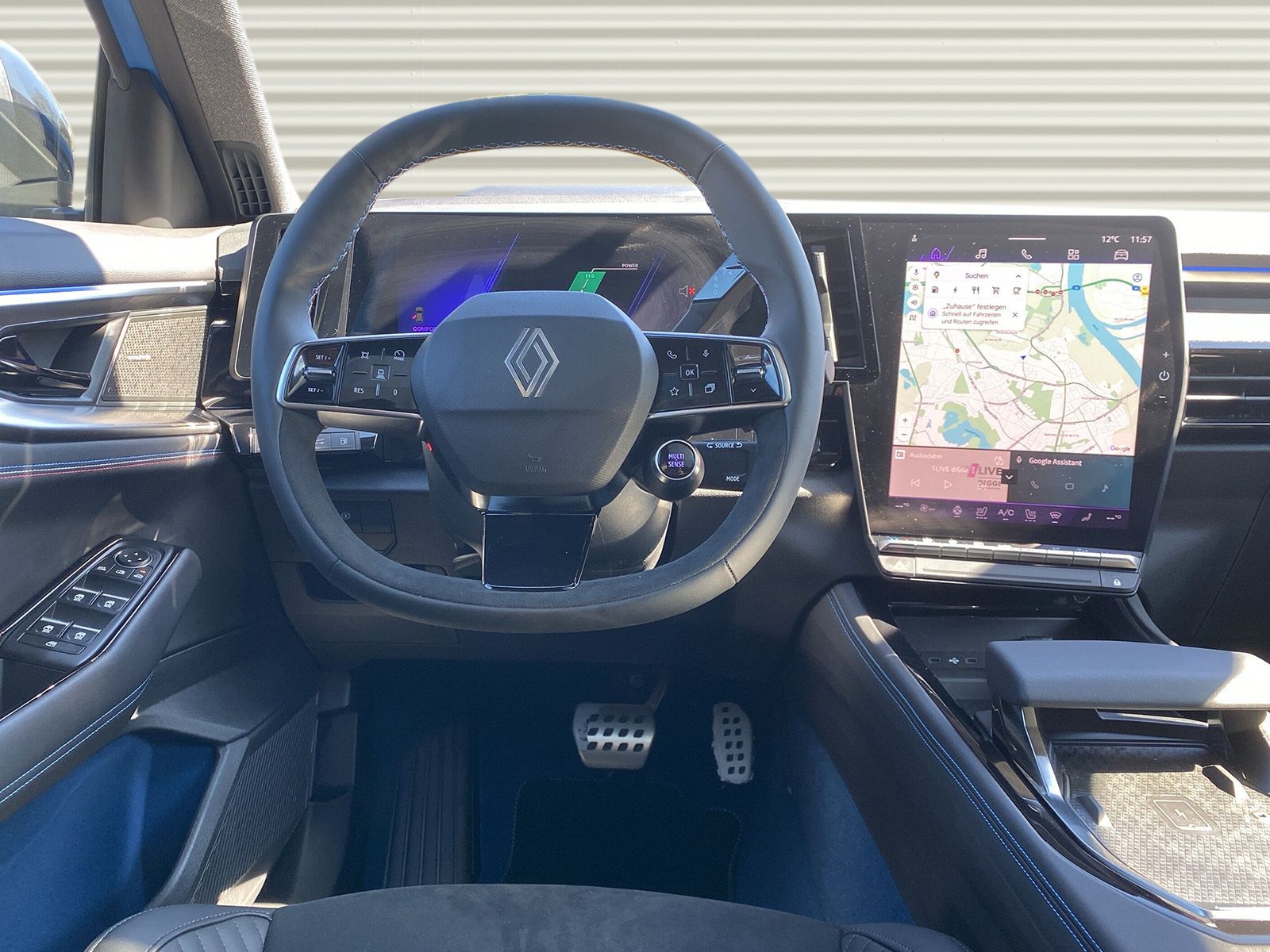 Renault Rafale - Bild 7