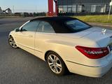 Mercedes-Benz E 250 Cabriolet E 250 CGI BlueEFF. ELEGANCE ... - Mercedes-Benz E-Klasse: Elegance
