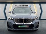 BMW iX1 20 eDrive M Sport, Pano Dach, AHK, Harman Ka - BMW iX1 Neuwagen