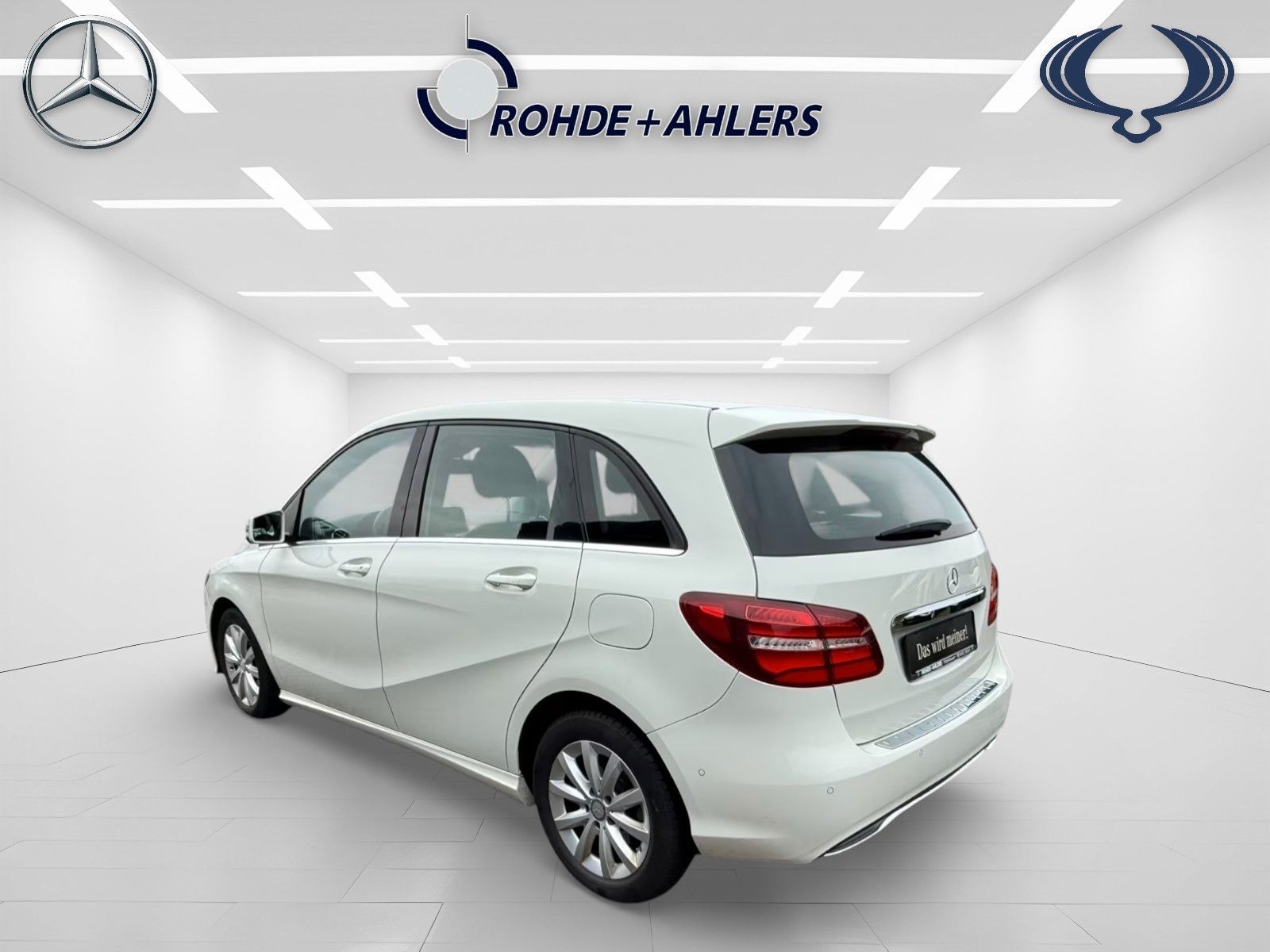 Fahrzeugabbildung Mercedes-Benz B 180 Style LED+FERNL.ASSIST+SPIEGEL PAKET+KAMER