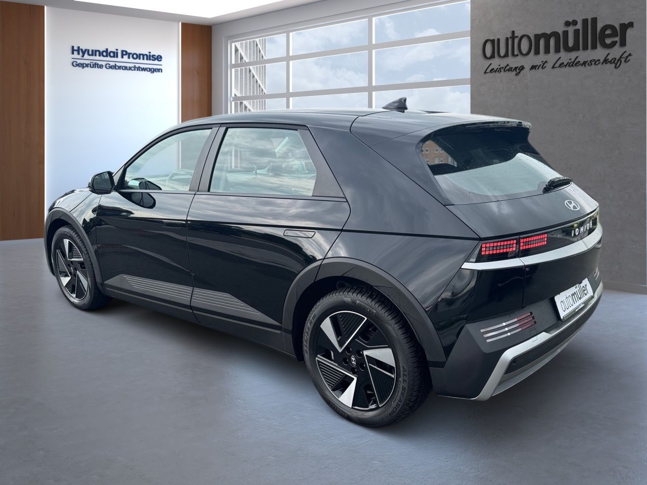 Fahrzeugabbildung Hyundai IONIQ 5 DYNAMIQ *84kWh*SHZ*LHZ*NAVI*CARPLAY*