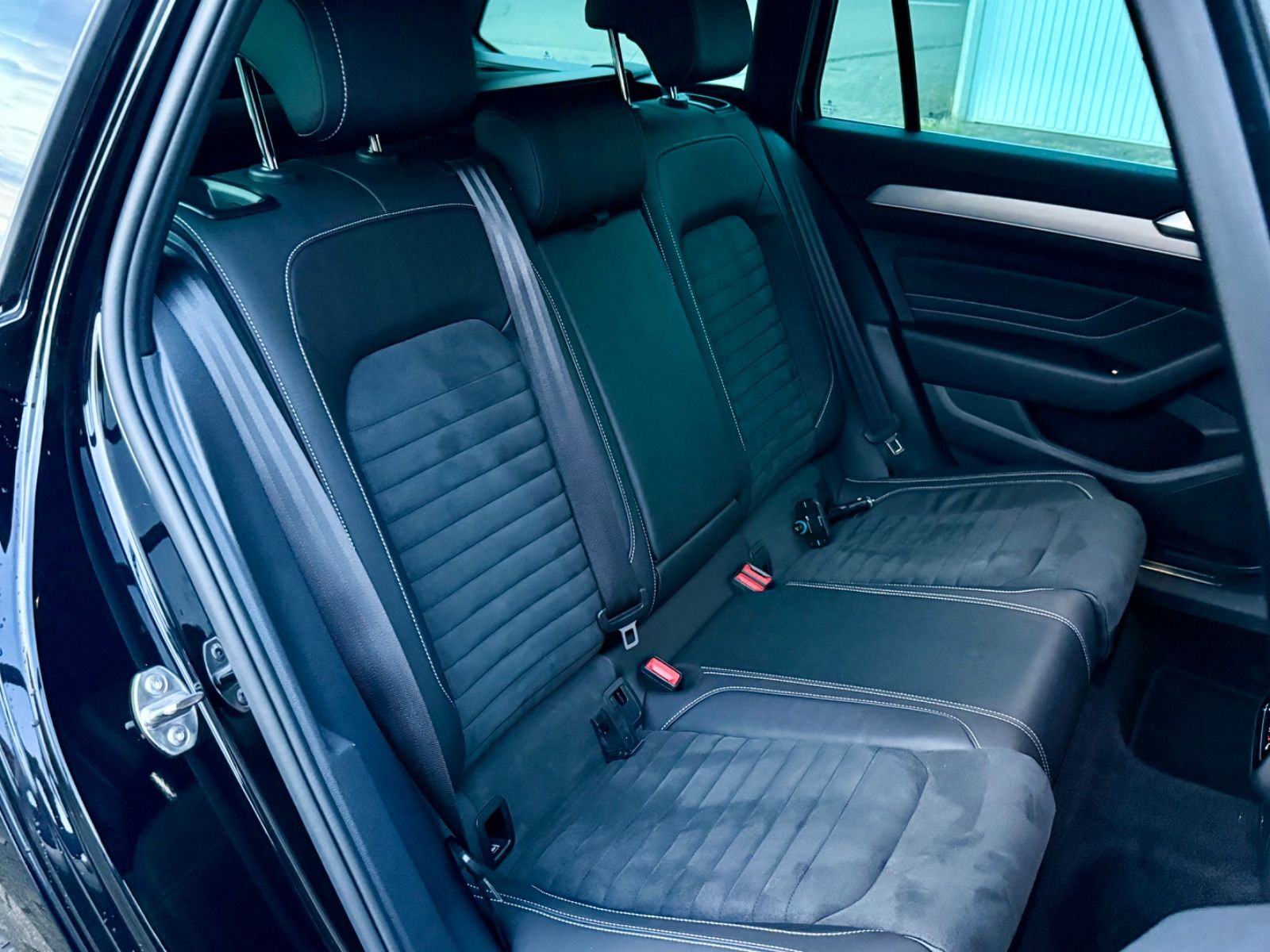 VW Passat Variant Elegance Automatik – Vorschaubild 33