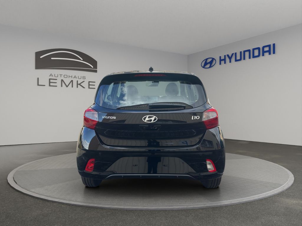 Hyundai i10 1.0 SELECT - INCL. NAVI - SOFORT