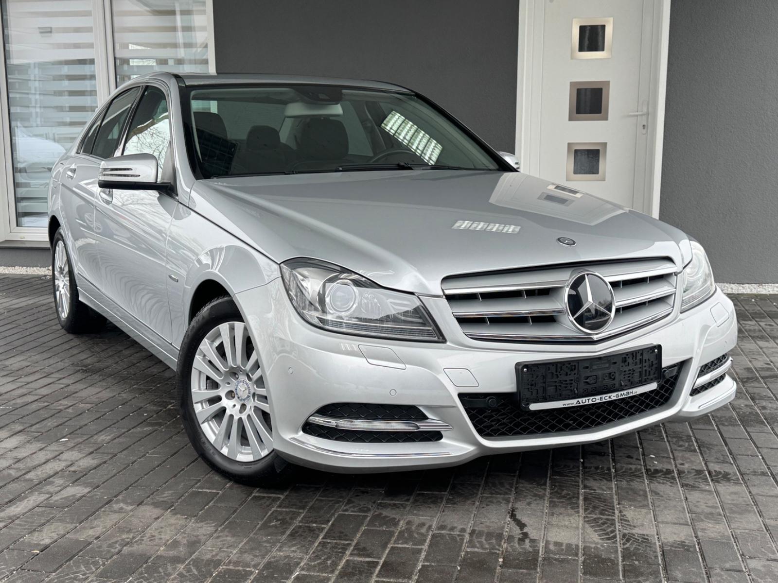 Mercedes-Benz C 180 CGI  Automatik /Xenon/SD/ACC/Navi/1.Hand