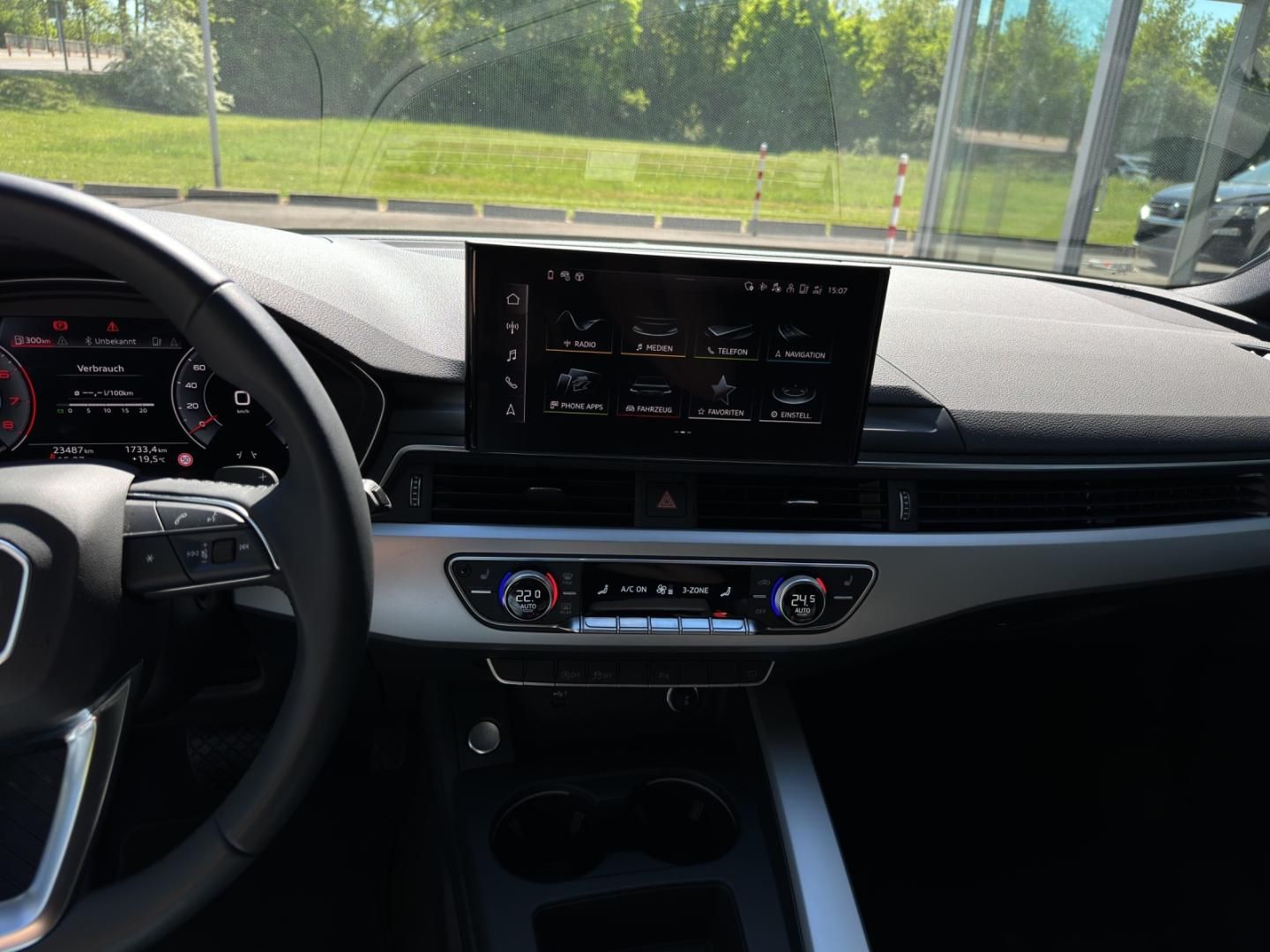 Fahrzeugabbildung Audi A4 Avant S line 35 TFSI S tronic LED Memory Opti