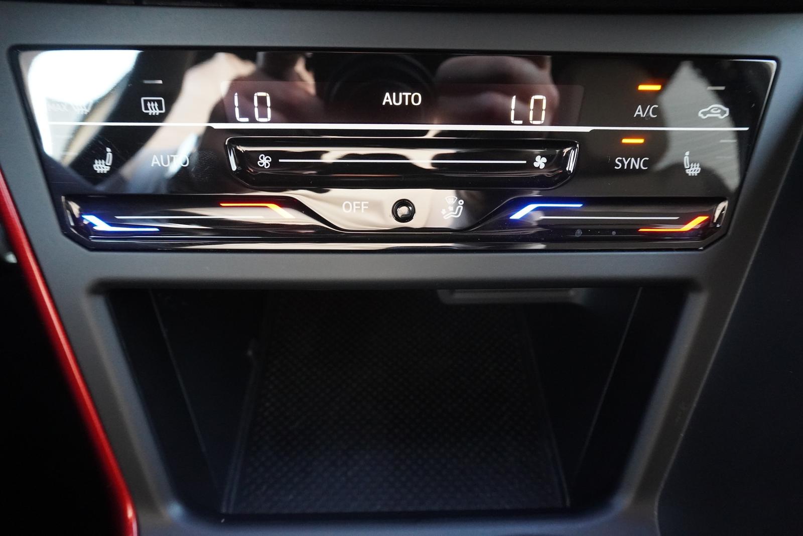 Volkswagen Polo 2.0 TSI GTI DSG Navi Sitzheizung LED ACC, миниатюра 25