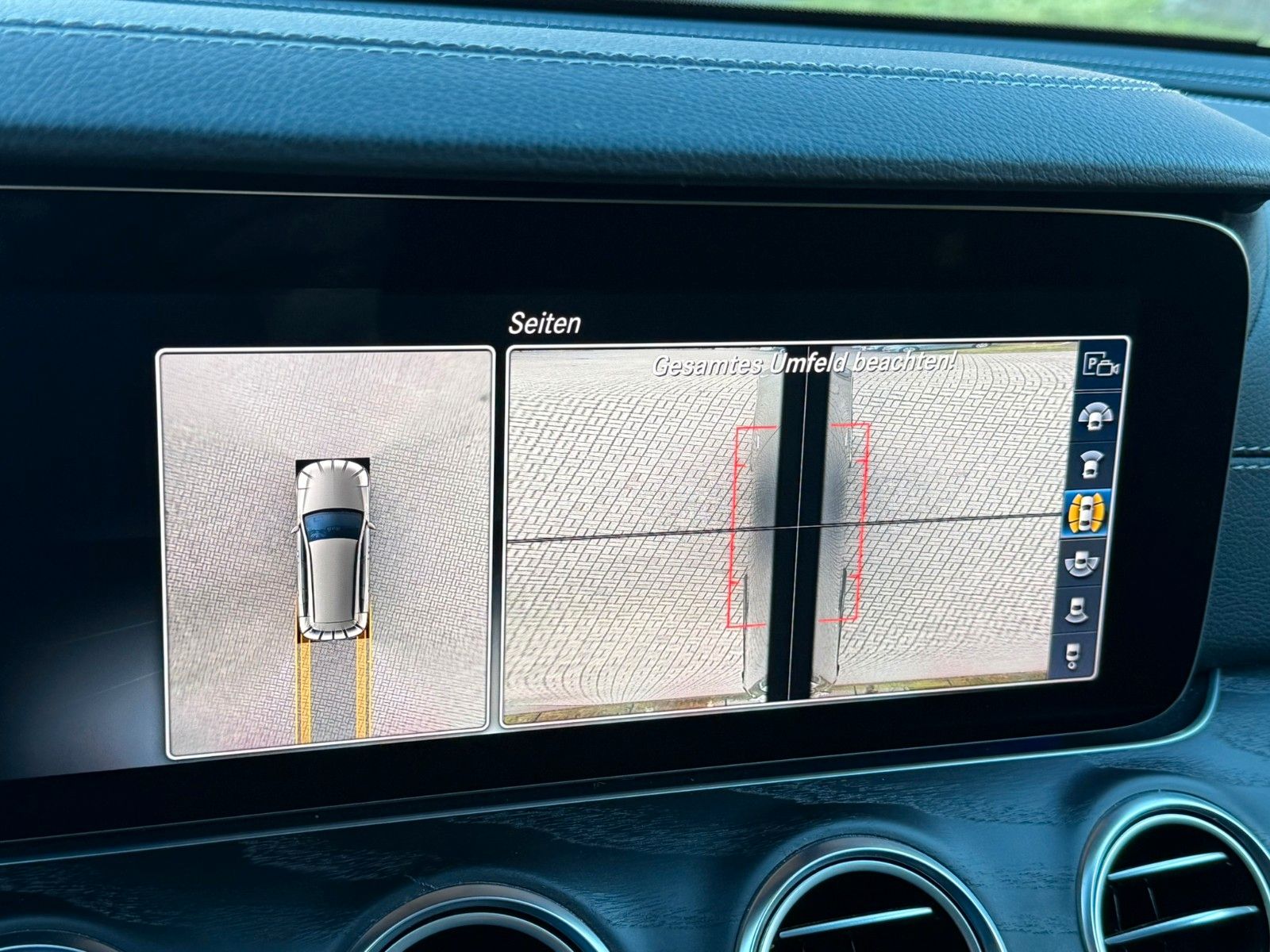 Fahrzeugabbildung Mercedes-Benz E 300 de T AMG+DISTRONIC+LENKASSI+360°+AHK+AMBIE