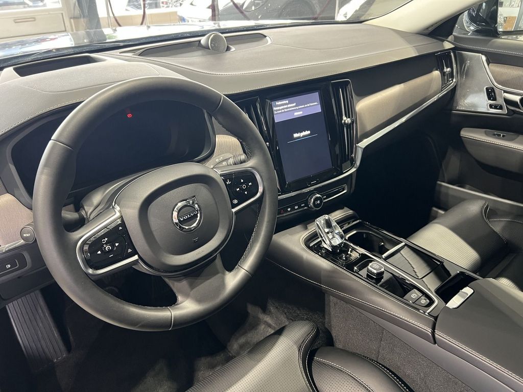 Volvo S90 T8 Ultimate Dark Recharge AWD B&W Massage