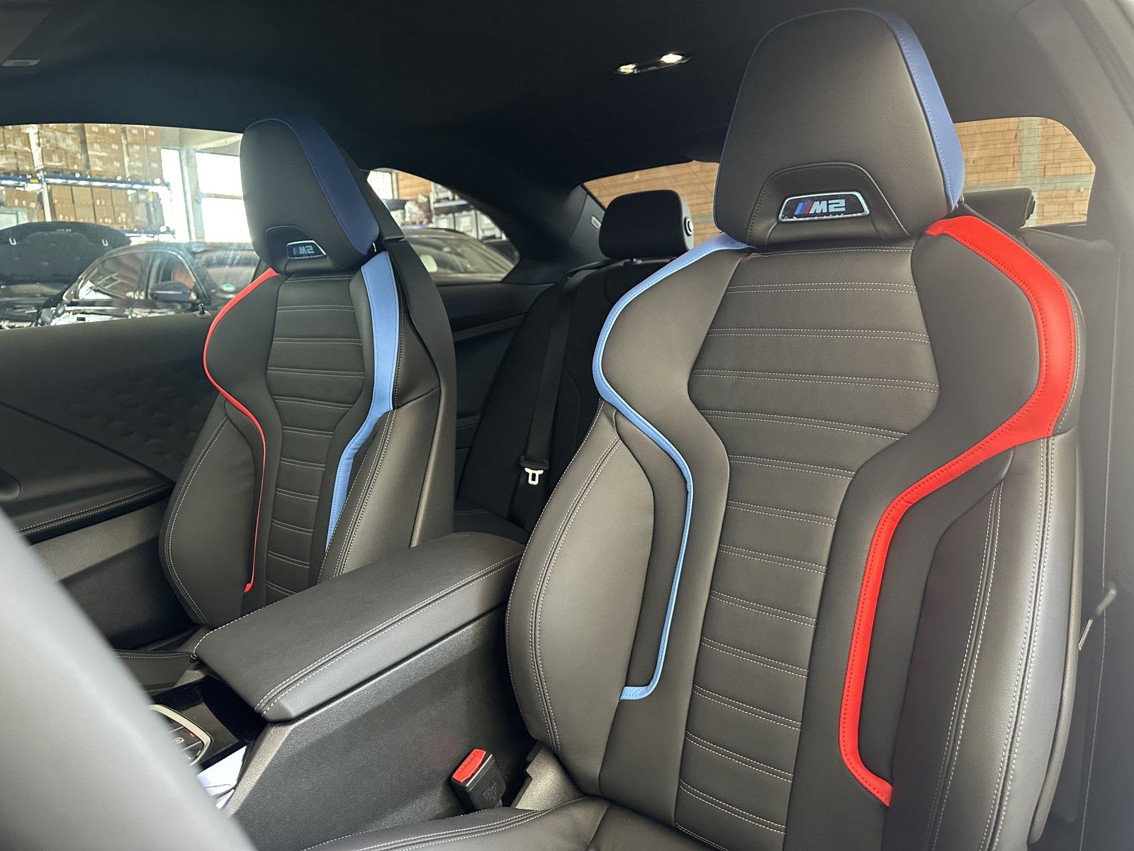 Fahrzeugabbildung BMW M2 Coupé M Drivers Package, Harman Kardon, Komfo