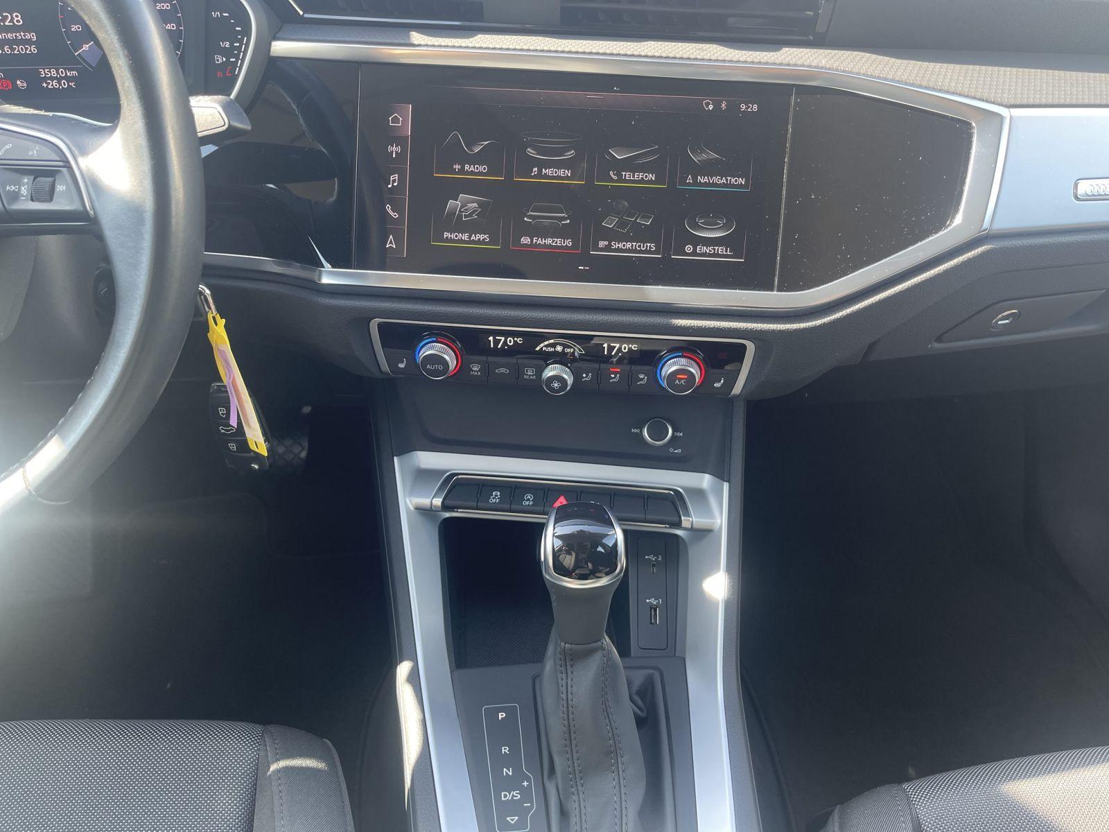 Audi Q3 SUV S line 35 TFSI 110KW DSG GRA LED AHK, миниатюра 13