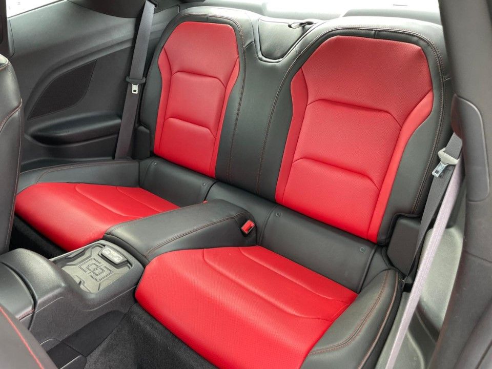 Fahrzeugabbildung Chevrolet Camaro 6.2 SS LT3 Leder belüft. Sitze Schiebed.