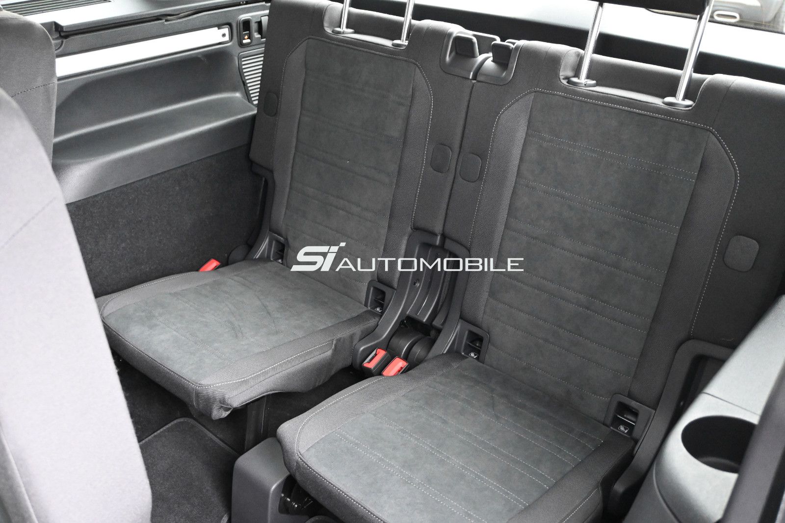 Fahrzeugabbildung Volkswagen Touran 1.5 TSI DSG °UVP 61.017€°ACC°AHK°STANDHEI