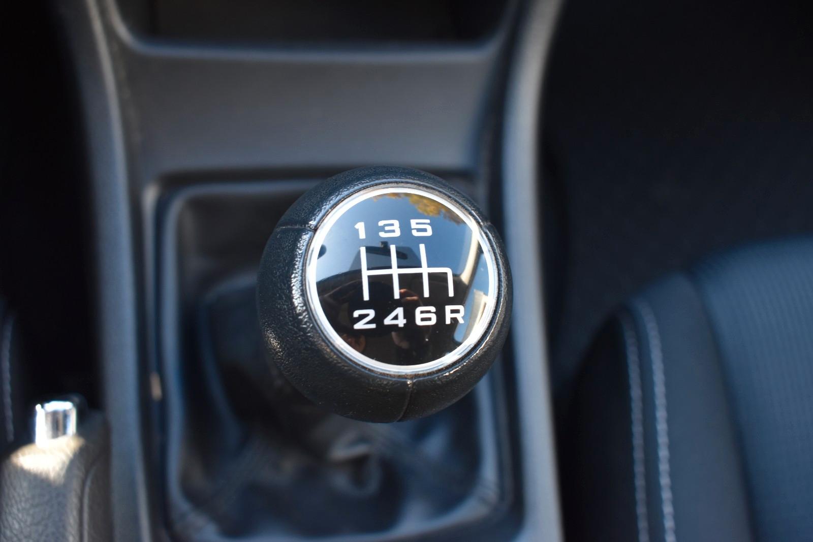 Subaru XV 2013 — photo 8