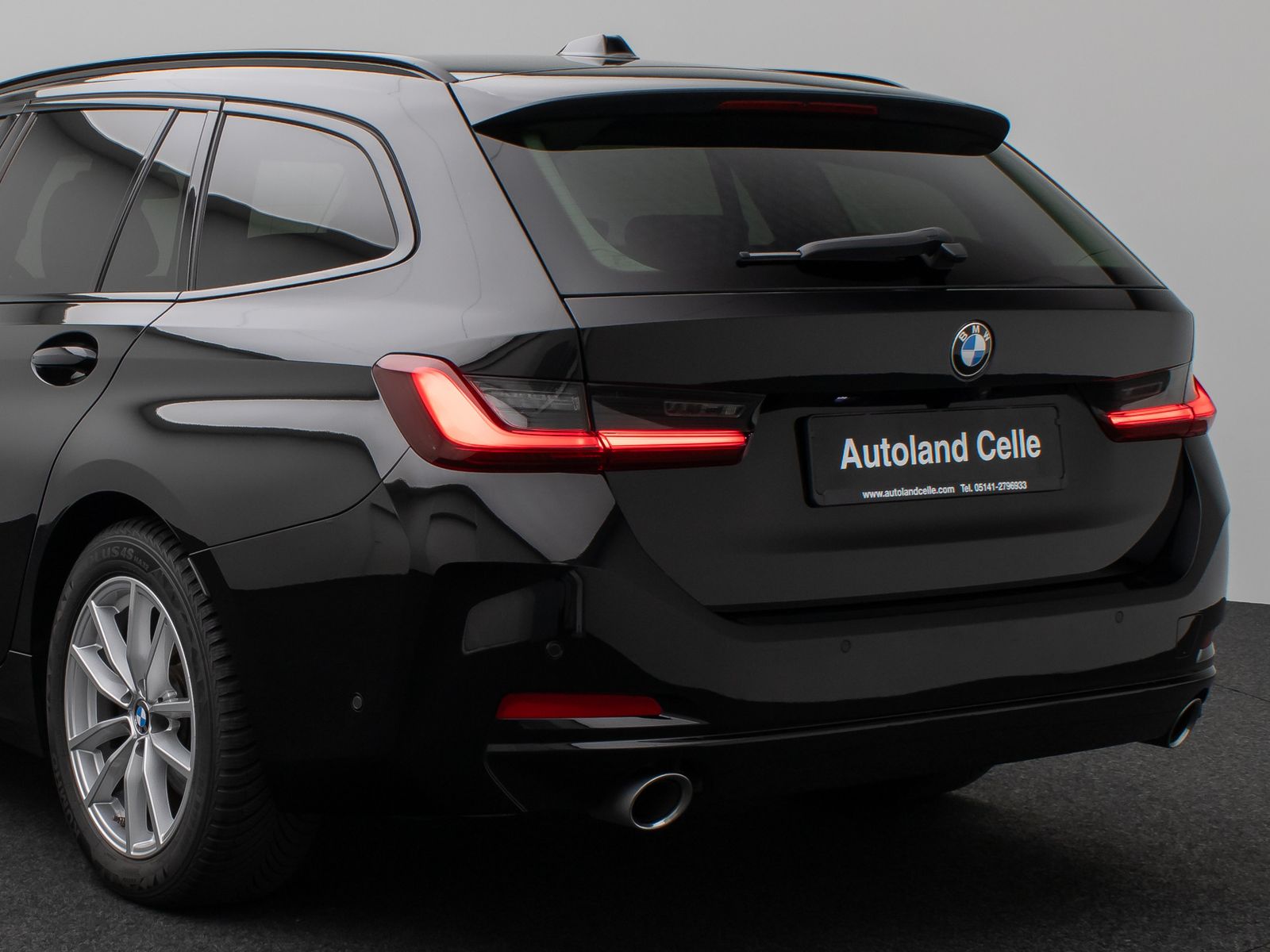 Fahrzeugabbildung BMW 318i Kamera DAB HiFi CockPit+ DrivingAssis Alarm