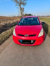 Hyundai i20 AU Neu / TÜV 12/25 - gebrauchte Hyundai i20 aus dem Jahr 2008