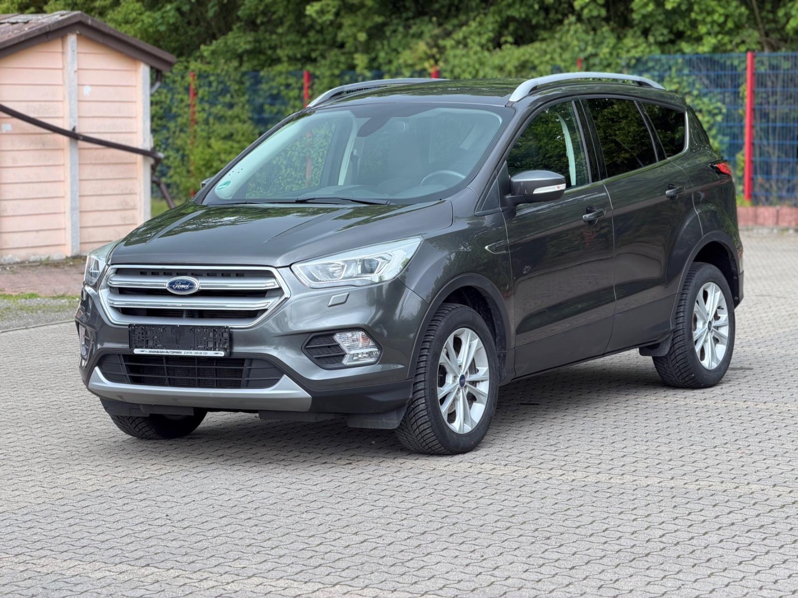 Ford Kuga 1,5 EcoBoost  Titanium *NAVI*XENON*LEDER