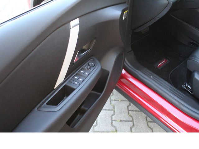 Citro�n C4 Hybrid 145 Max