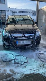 Opel Zafira 7 Sitzer Familien Auto TOP Zus... - Opel Zafira Gebrauchtwagen in Stuttgart