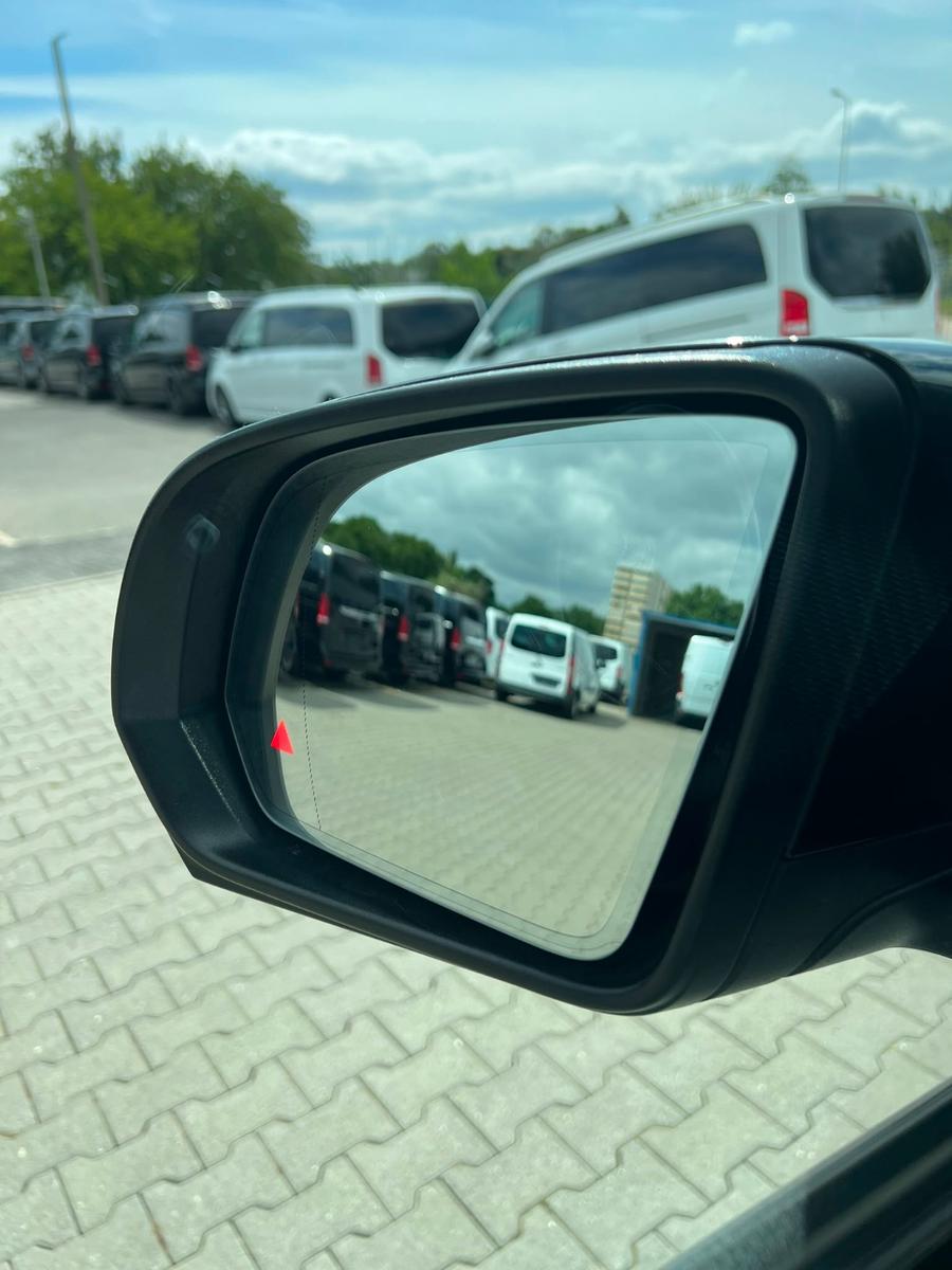 Mercedes-Benz V250 4M LANG AMG-LINE WEBASTO LEDER AHK EL.TÜREN