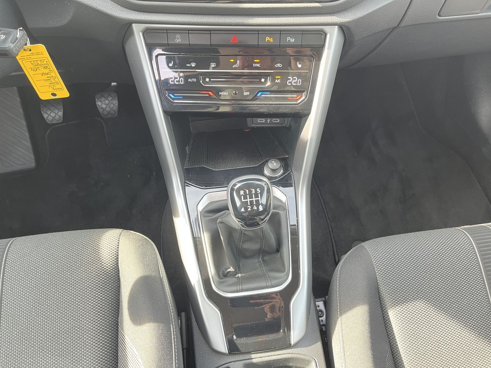 Volkswagen T-Roc - Bild 11