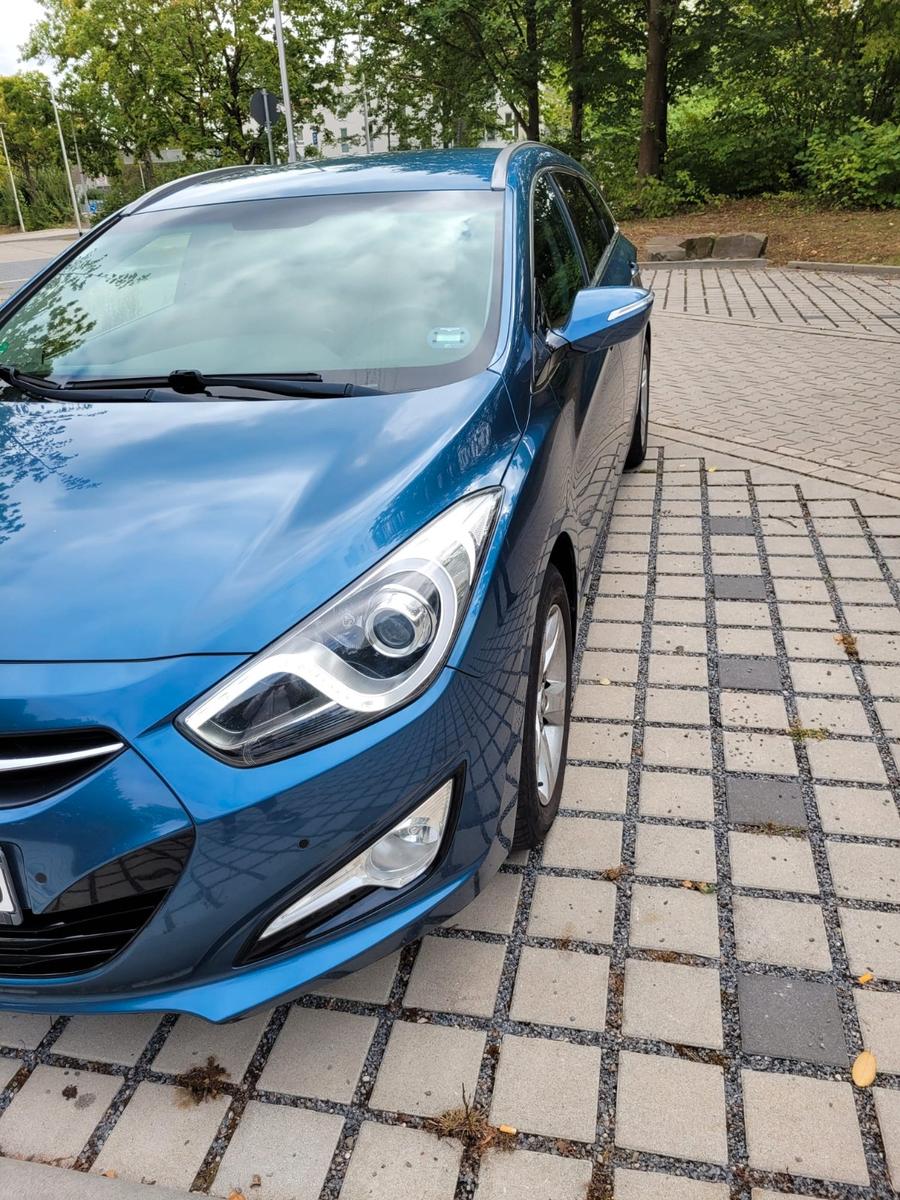 Hyundai i40 2012 — photo 7