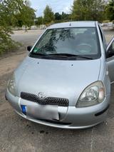 Toyota Yaris 1.3 Benzin, TÜV bis 03/27, 15... - gebrauchte Toyota Yaris aus dem Jahr 2000