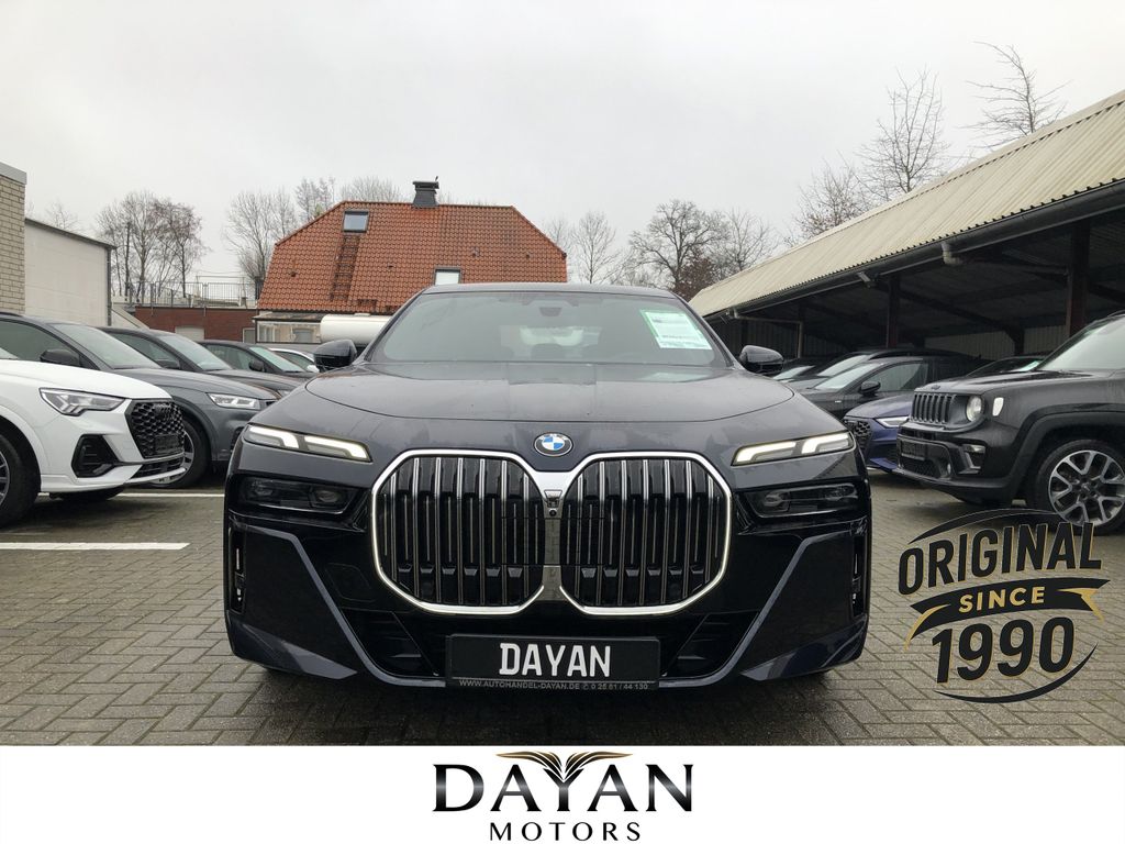 Image of BMW 740