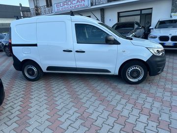Renault Express - 4