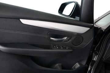 BMW 220i Active Tourer Sportsitze RFK AHK 17"
