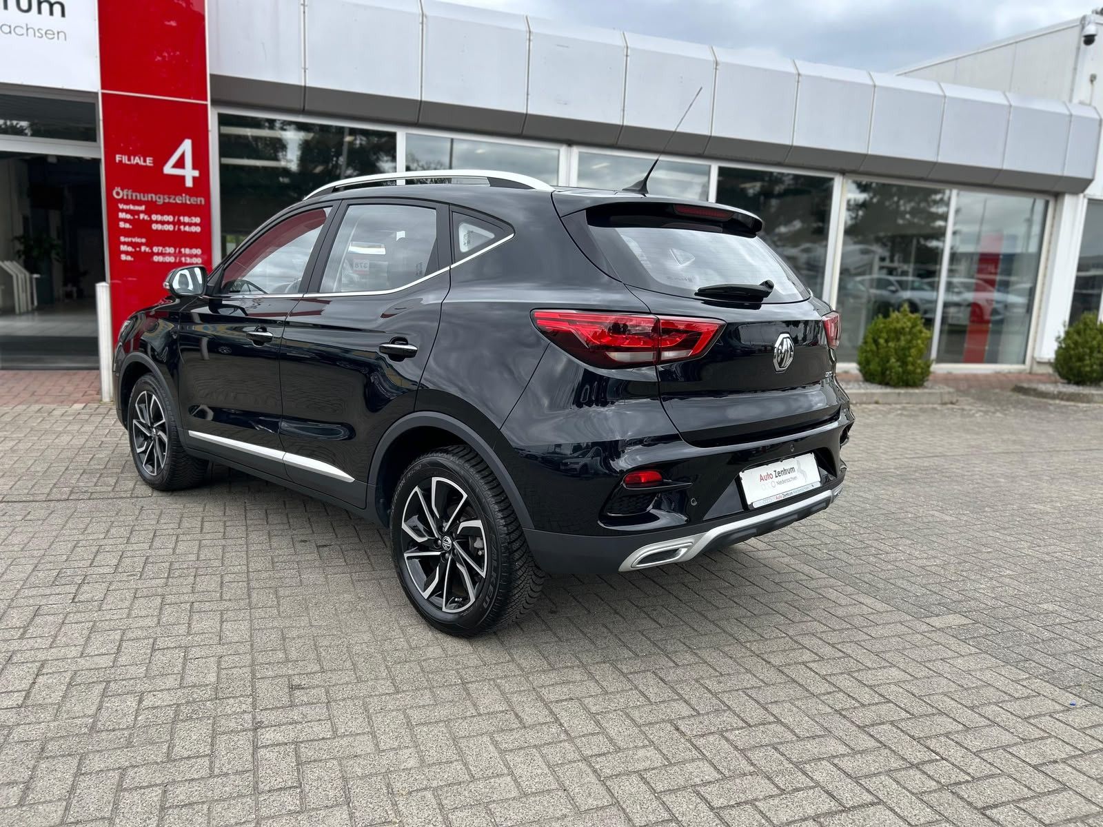 MG ZS