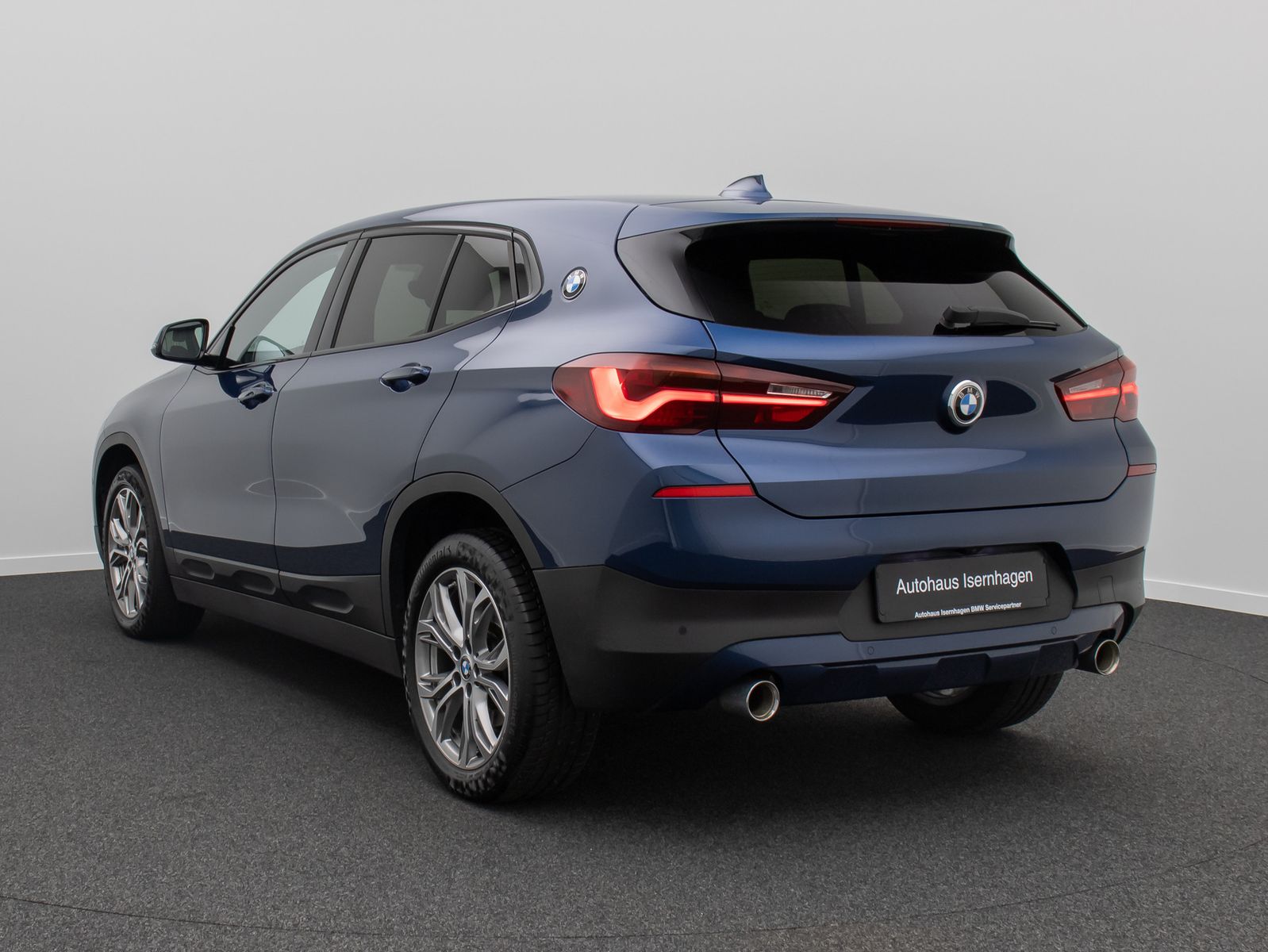 Fahrzeugabbildung BMW X2 sD20i Kamera HiFi Komfort DAB Panorama 18Zoll