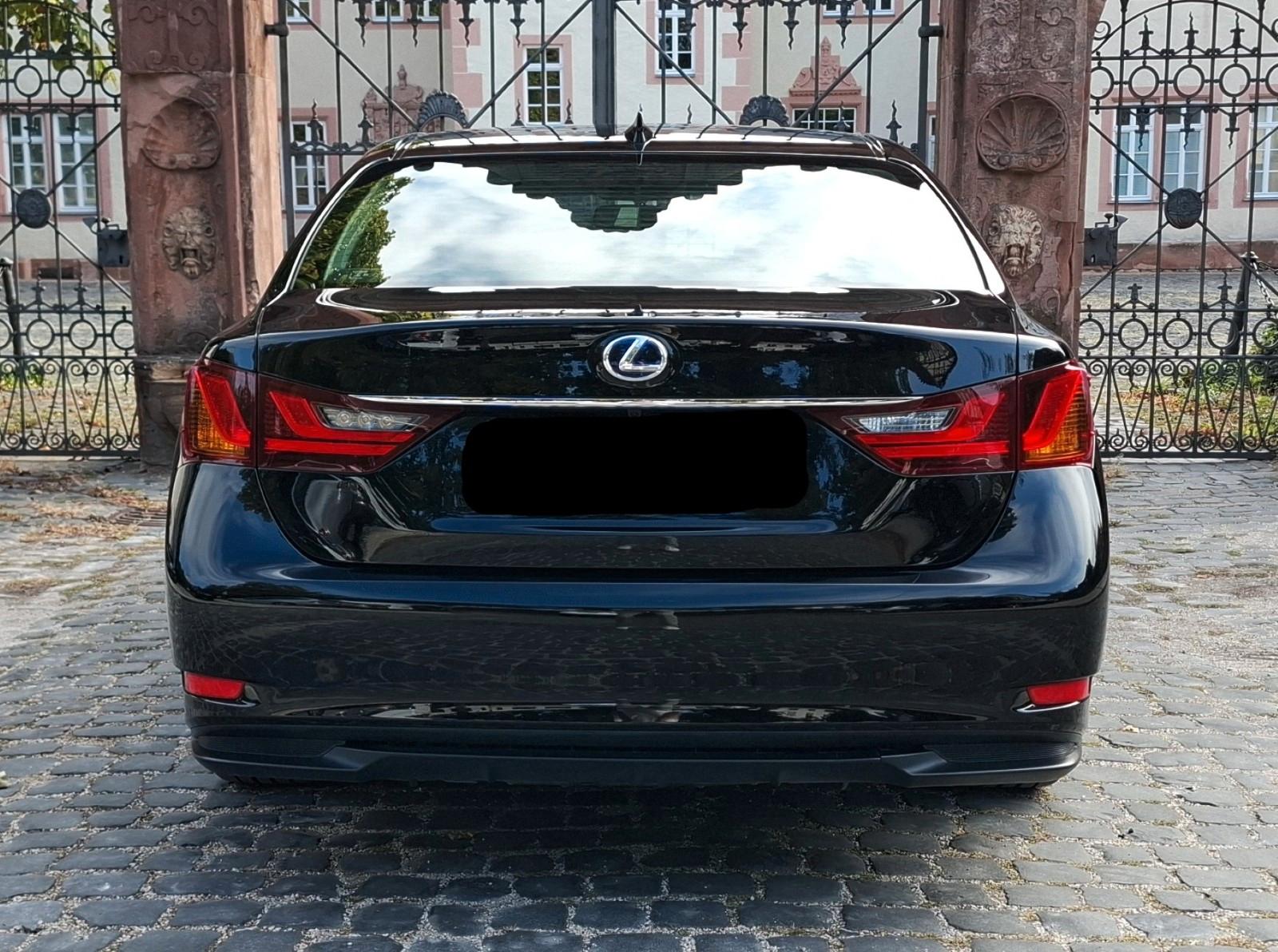 Lexus GS 450h Luxury Line * 8fach bereift * 345PS