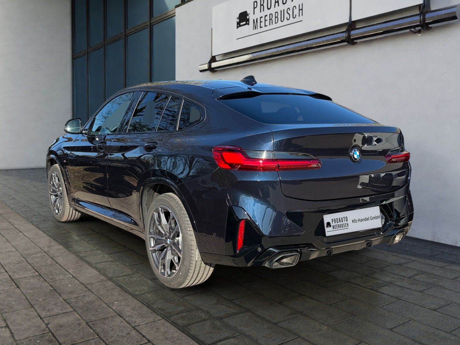 BMW X4 xDrive 30d M Sport AHK HEADUP ADAPTLED MMRY foto 2
