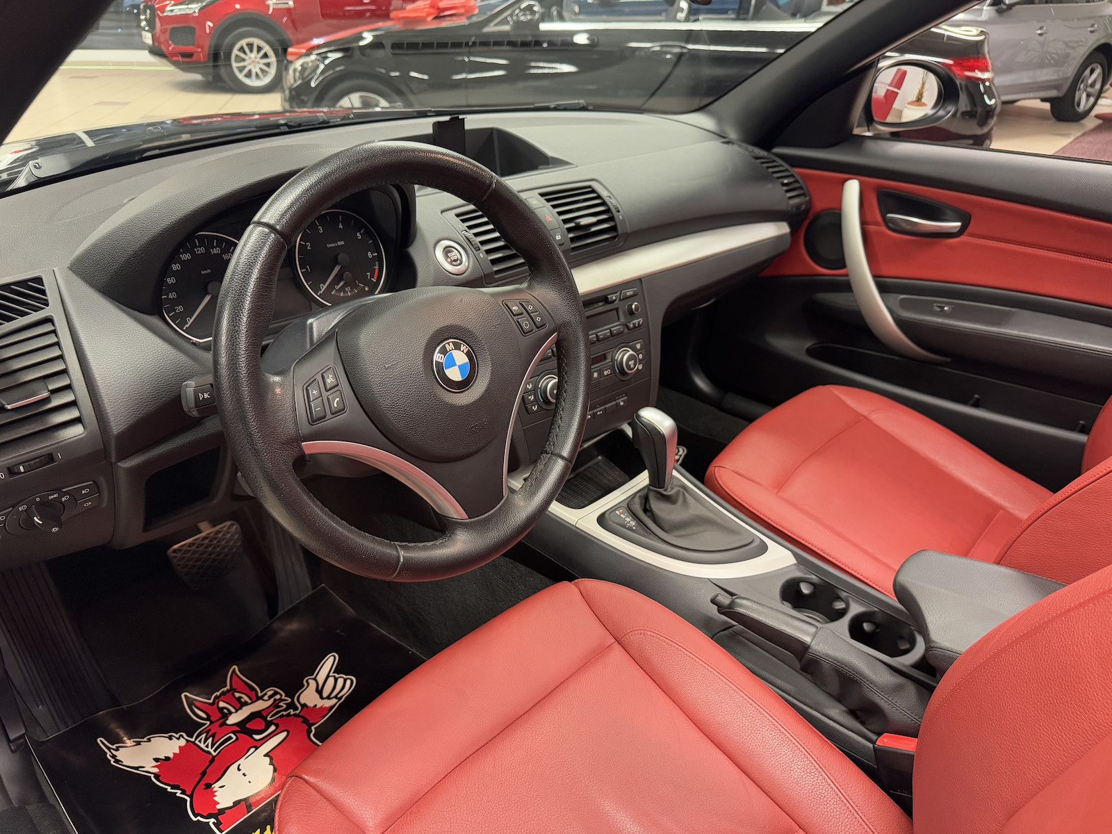 Fahrzeugabbildung BMW 118i Cabrio Automatik/Vollleder/Klimaauto/Tempo
