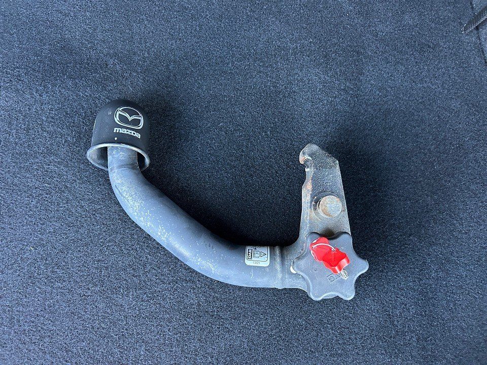 Fahrzeugabbildung Mazda CX-30 SKY-X 180 AWD 6AG SELECTION AHK BOSE LEDER