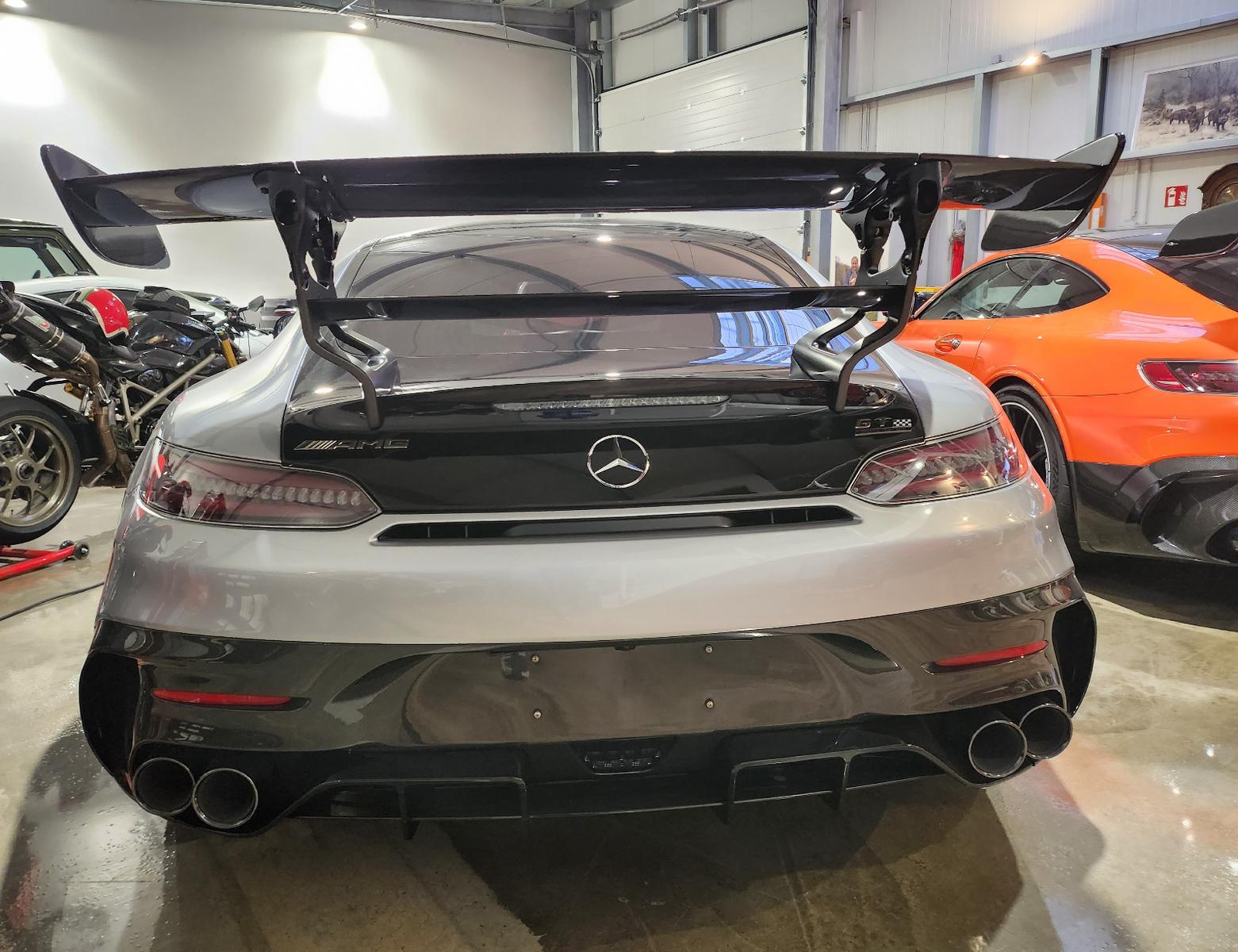 Mercedes-Benz AMG GT