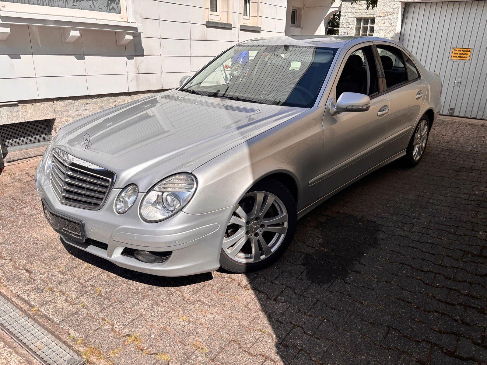 Mercedes-Benz 200