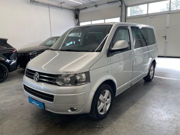 Volkswagen T5 Multivan - 1