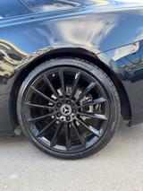 Mercedes-Benz E 300 *Pano* *360* *AMG-Paket* *Distronic* *20* - Mercedes-Benz E 300 Gebrauchtwagen in München