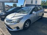 Toyota Avensis Kombi Edition - gebrauchte Toyota Avensis aus dem Jahr 2013