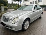 Mercedes-Benz E 240 Elegance Automatik - Mercedes-Benz E 240: Elegance