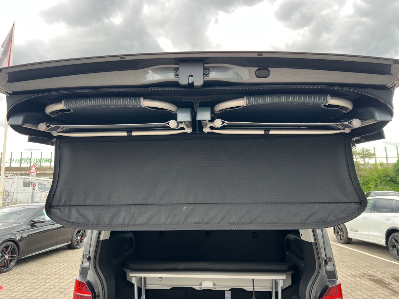 Fahrzeugabbildung Volkswagen T6 California T6.1 TDI Beach Tour Edit. DSG 4- M
