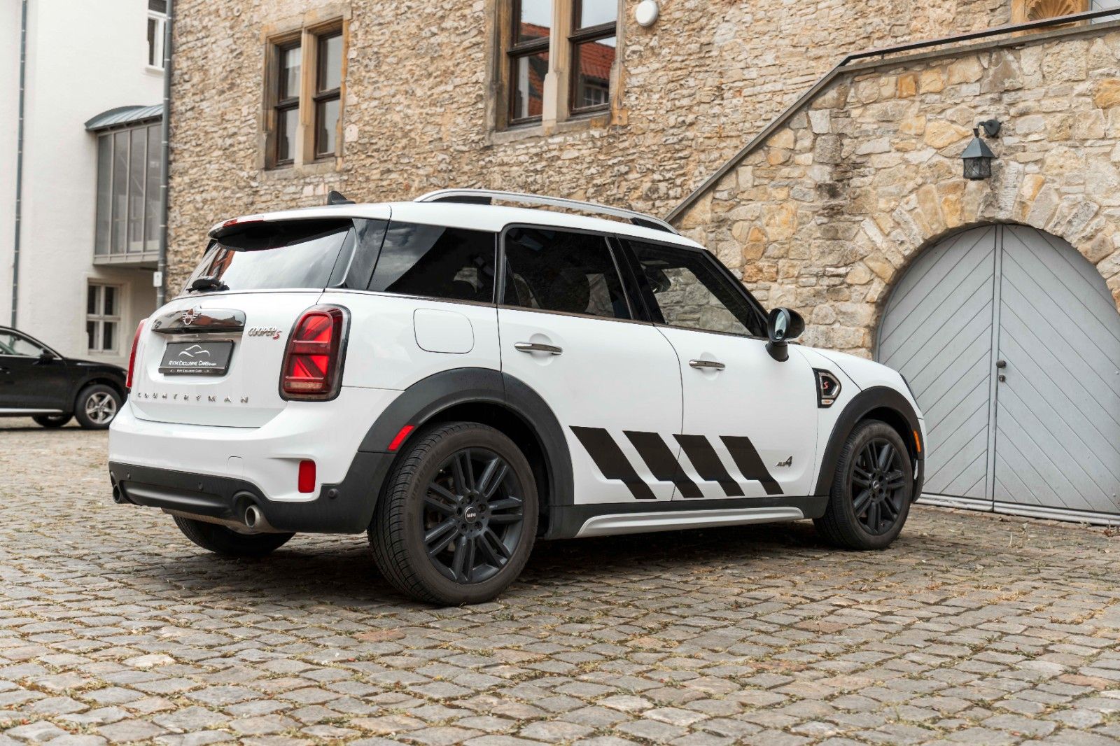 Fahrzeugabbildung MINI Cooper S Countryman ALL4 HUD H&K KAM LED PANO