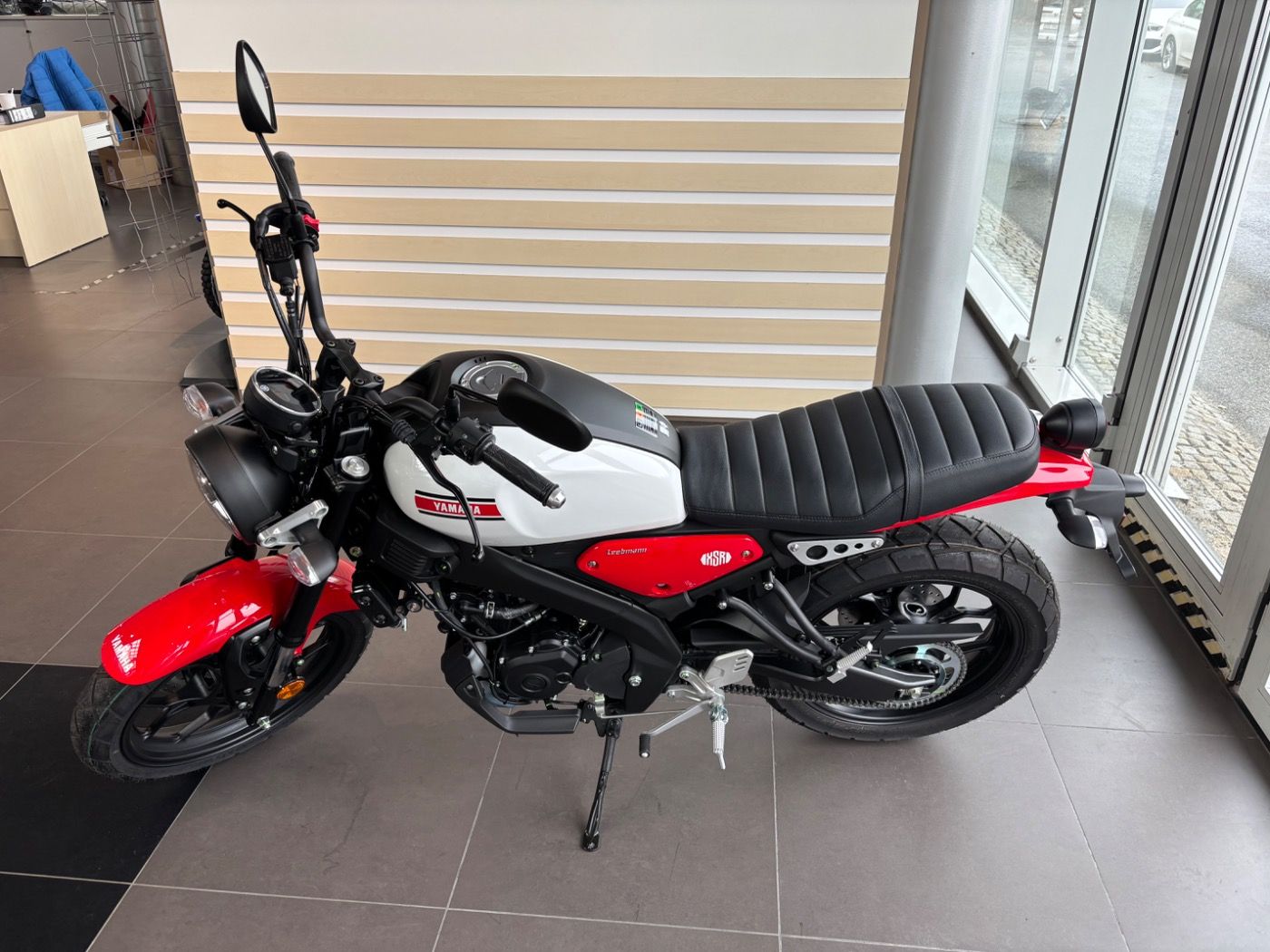 Fahrzeugabbildung Yamaha XSR 125 Modell 2025 VFM