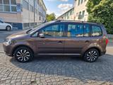 Volkswagen vw touran 7 sitze - Volkswagen Touran mit Benzin-Antrieb: Kleinwagen