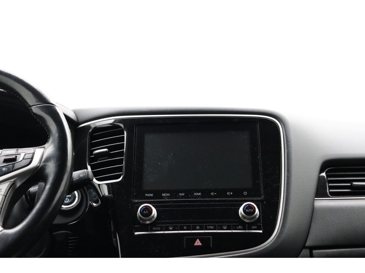 Fahrzeugabbildung Mitsubishi Plug-in Hybrid Outlander PHEV 2.4 Plus 4WD ACC,