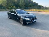 BMW 750i xDrive*Facelift*TÜV*Night Vision*... - BMW 750 aus 2013
