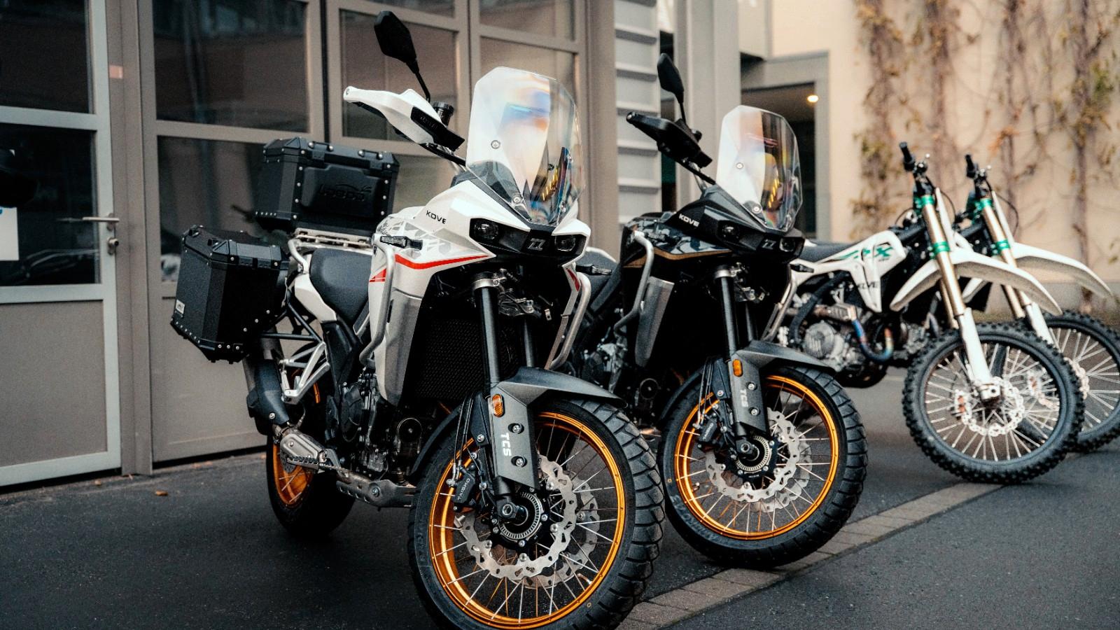 Andere KOVE 800X Touring