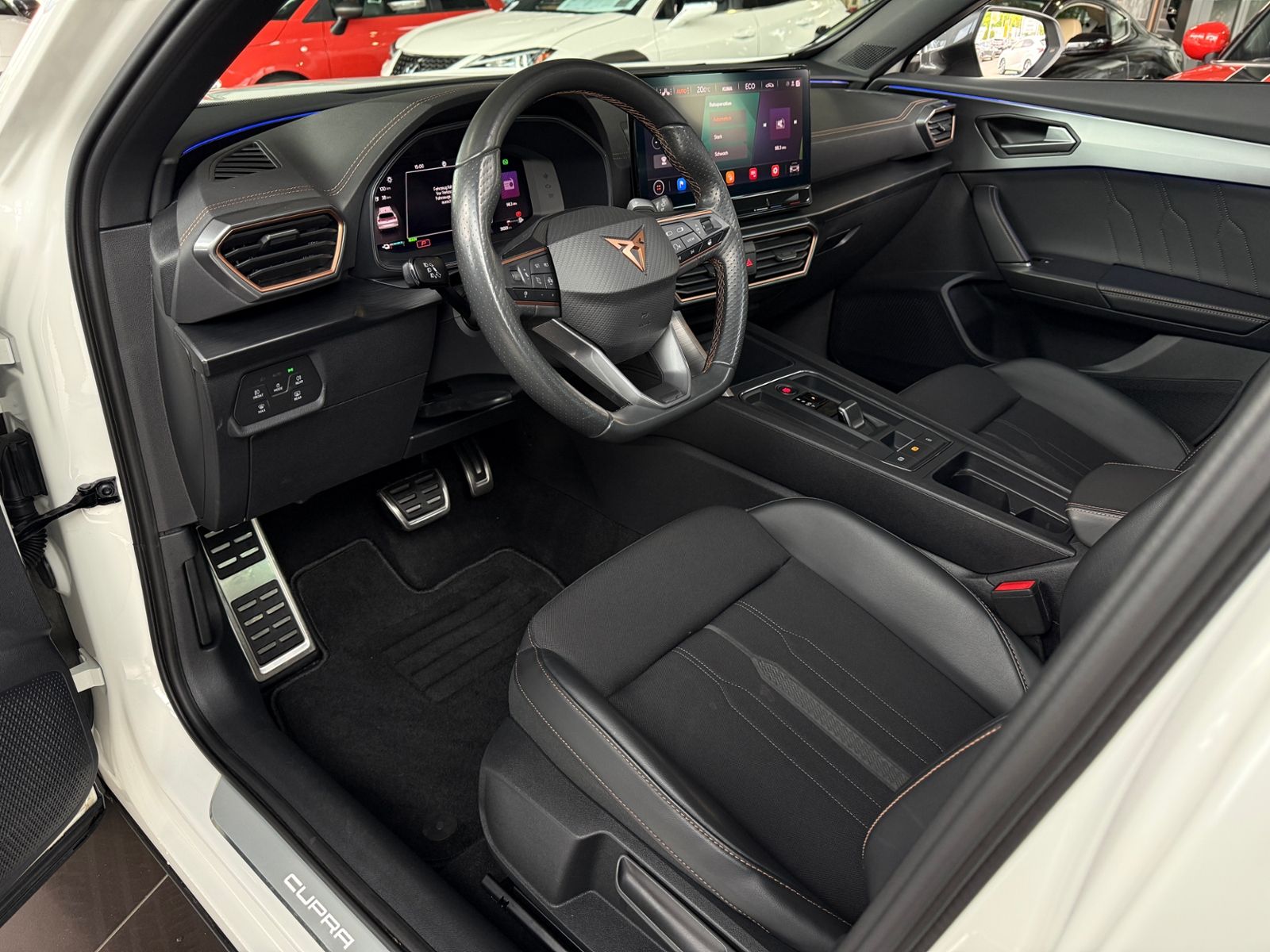 Fahrzeugabbildung CUPRA Formentor VZ  e-Hybrid PANO AHK KAM