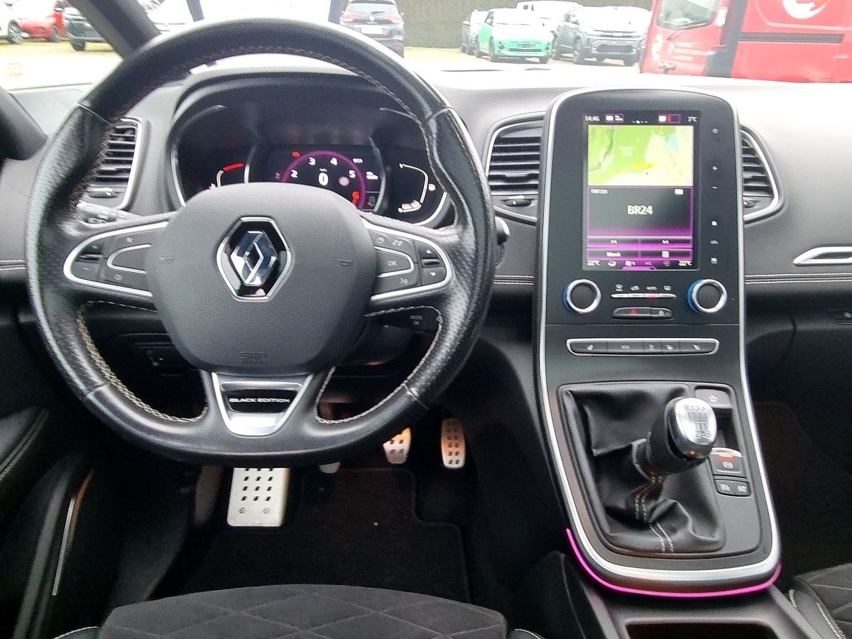 Fahrzeugabbildung Renault Grand Scenic BLACK Edition TCe 160
